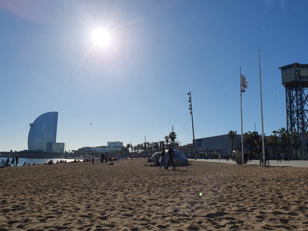 Playa de la Barceloneta, Barcelona.