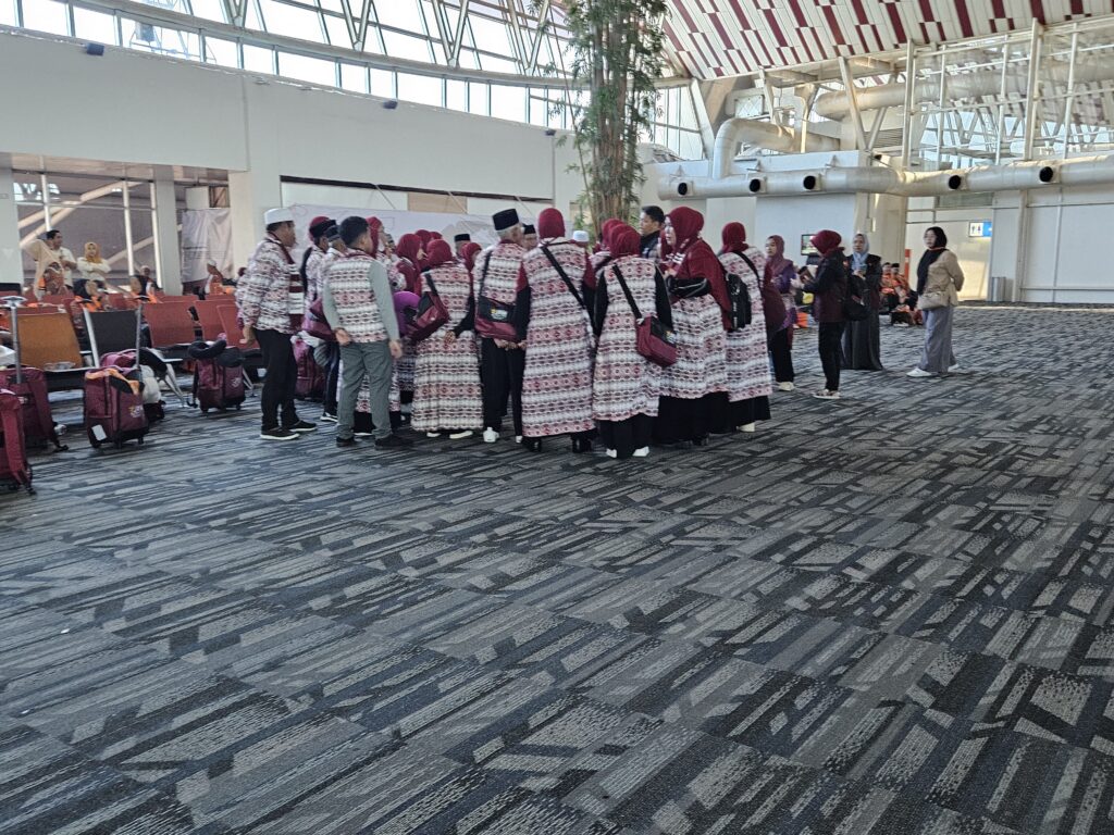 A travel group at Makassar Airport.